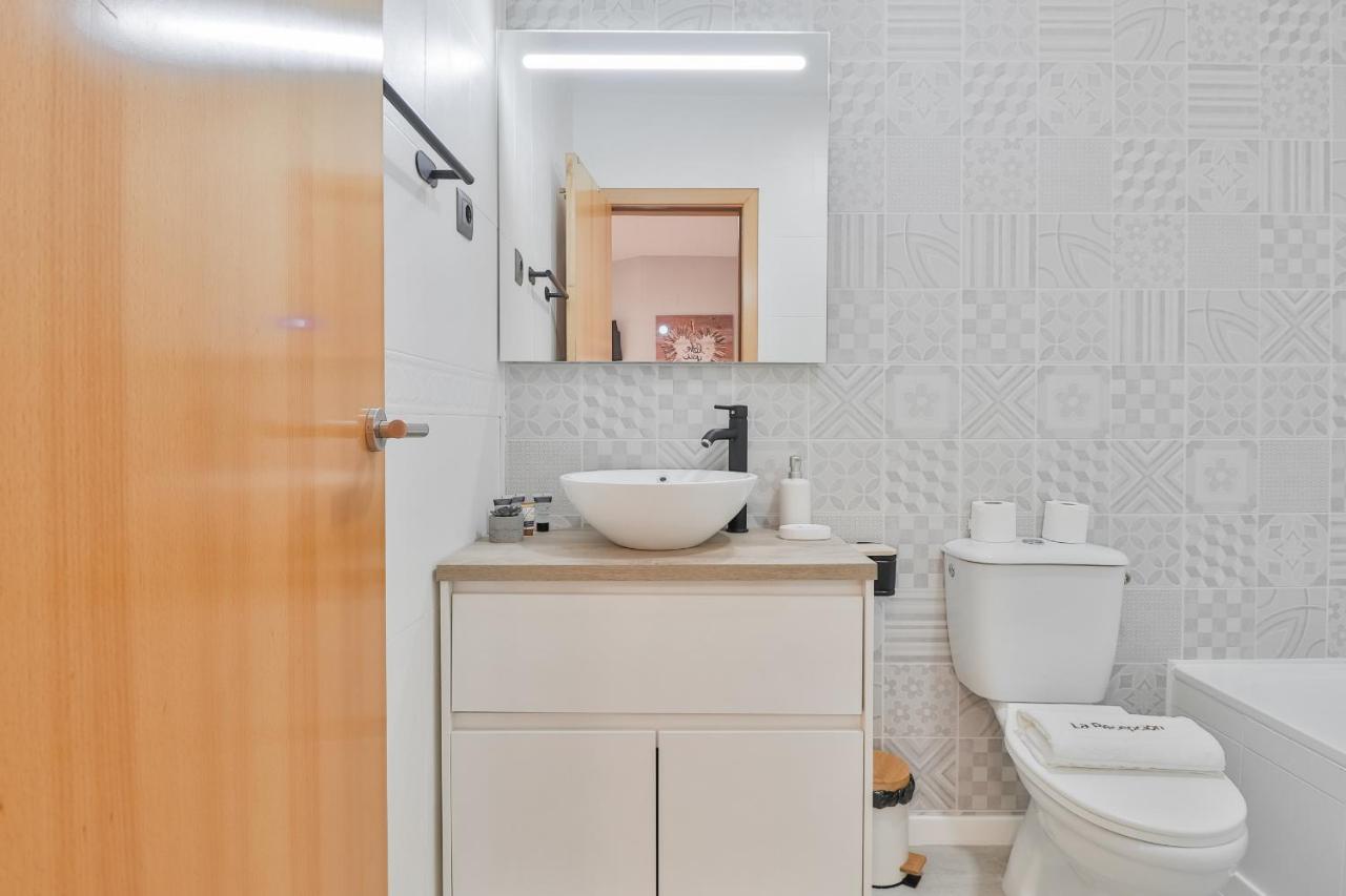 C14 - Nice Studio Close To Historical Center Malaga Luaran gambar