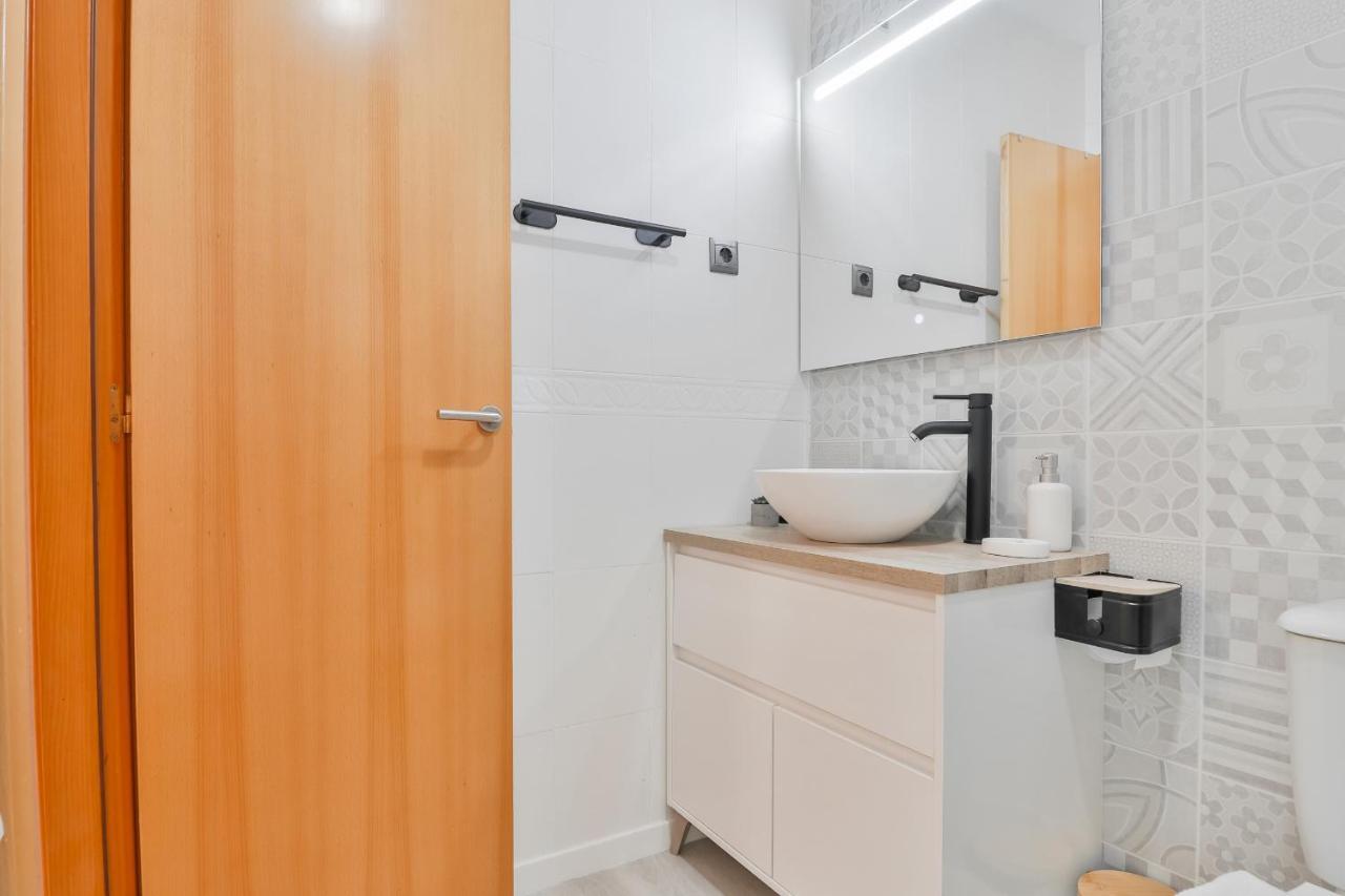 C14 - Nice Studio Close To Historical Center Malaga Luaran gambar